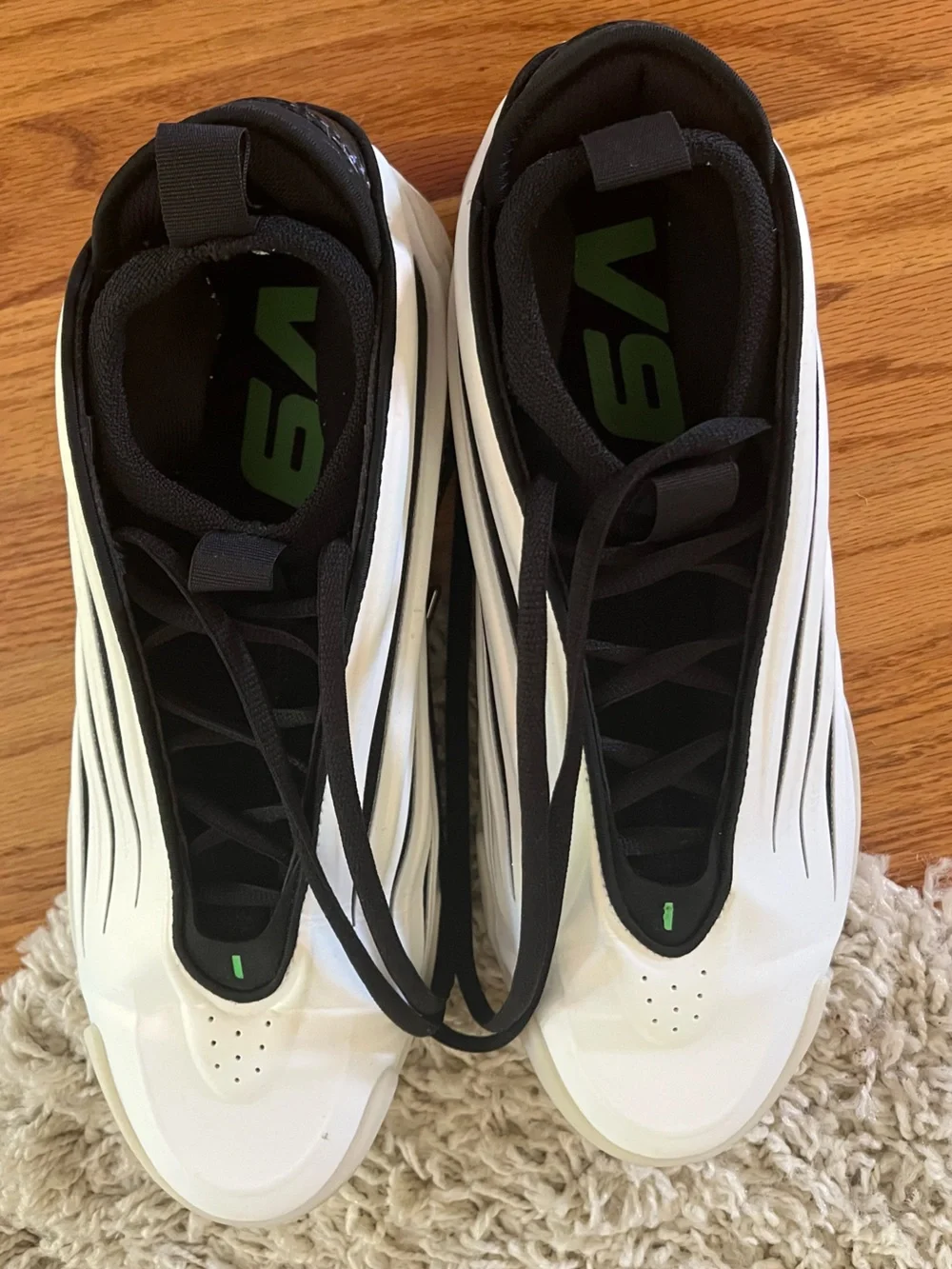 Adidas HardenVol 9 Men's White and Black basketball shoes great condition
